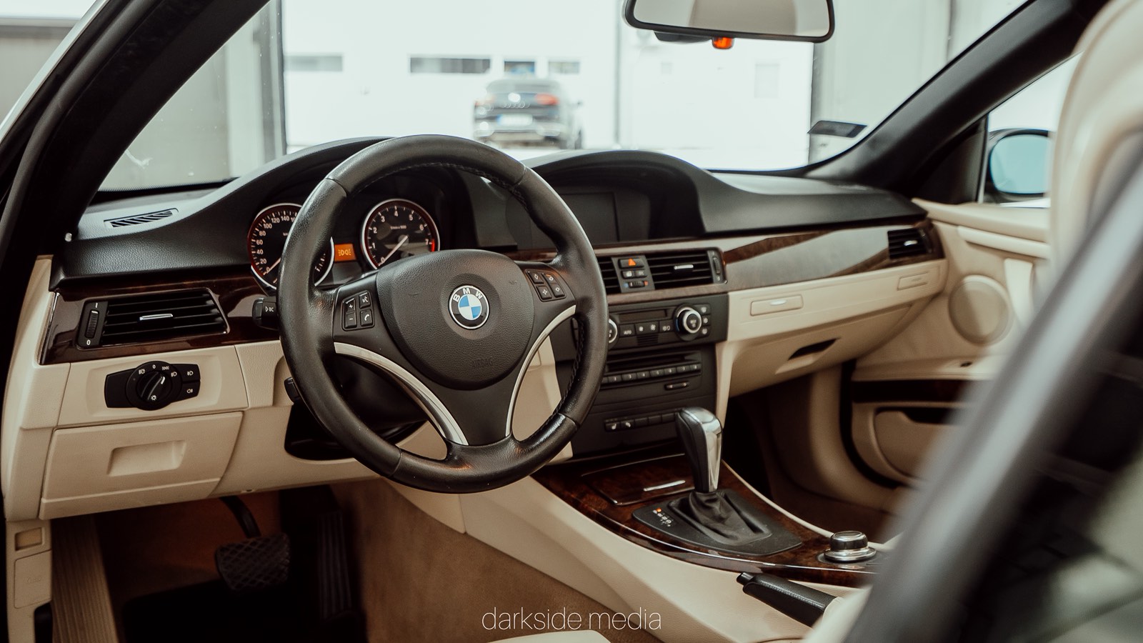 BMW 325i (Automata) – Bild 6