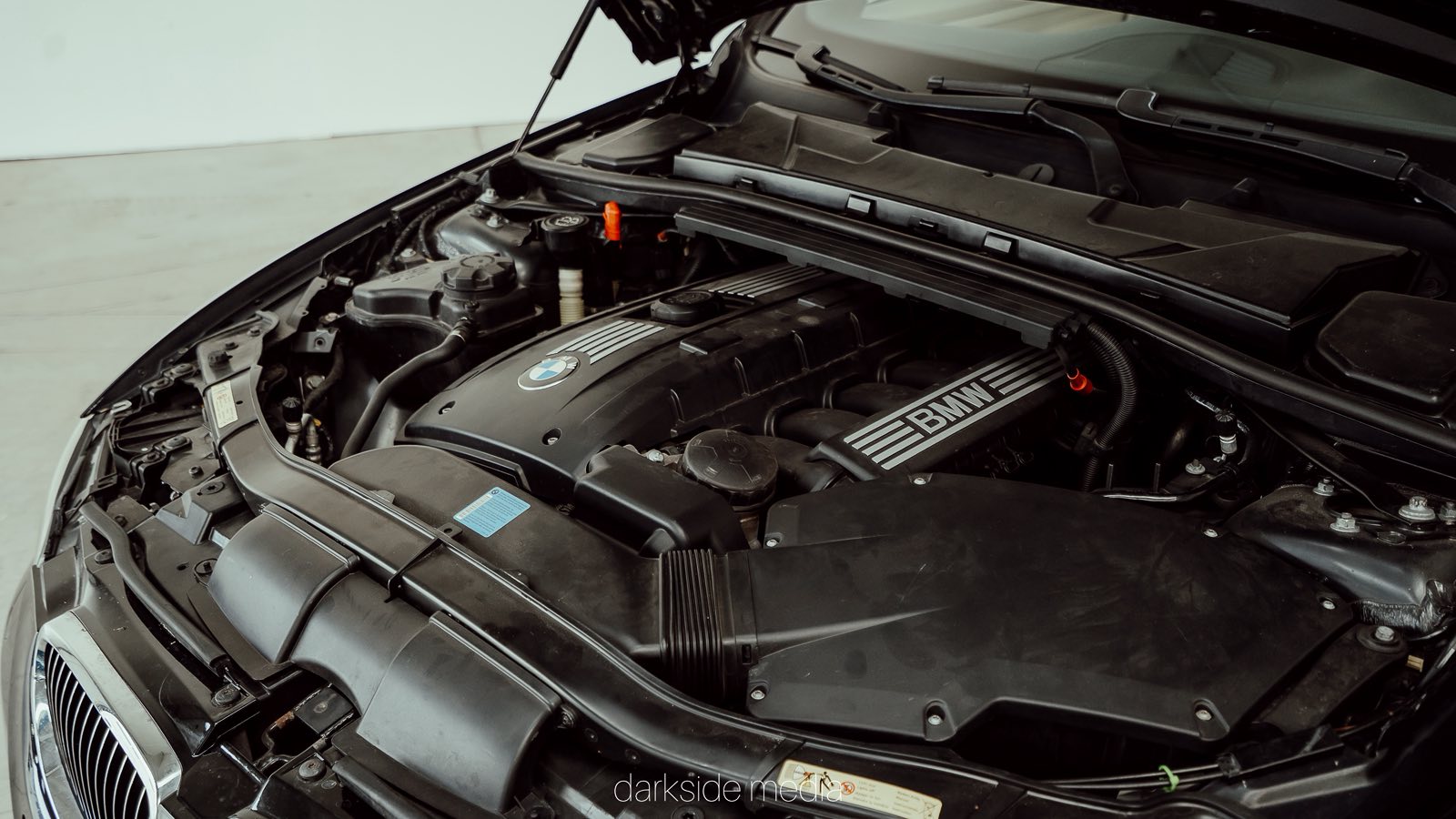 BMW 325i (Automata) – Bild 11