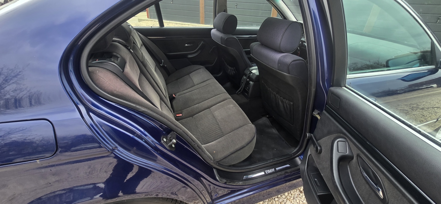 BMW E39 523i - Image 15