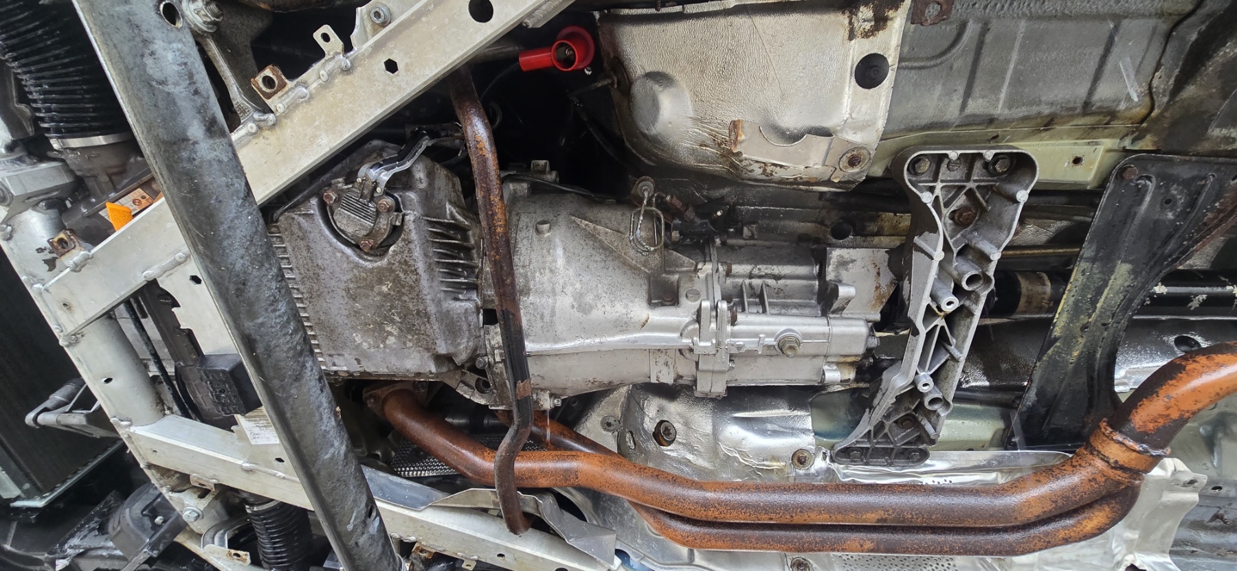 BMW E39 523i - Image 22