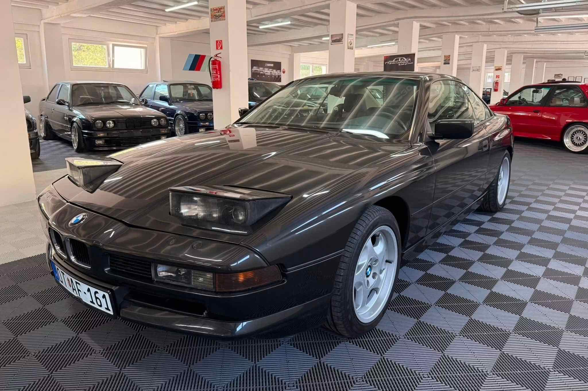 BMW E31 840i GYÁRI ÁLLAPOTBAN