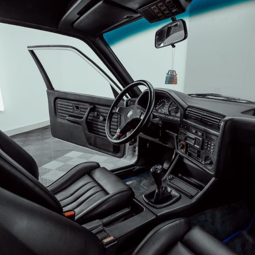 5952FE8D-AAD2-4EB1-BD84-FA9CA5C9DABC