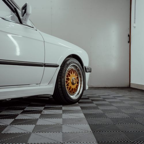 B1EAB12F-4804-4E31-97DA-364032F98F94